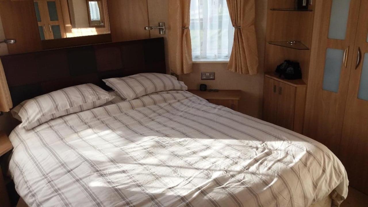 6 Berth Deluxe Ml7 On The Golden Palm Hotel Chapel Saint Leonards Buitenkant foto